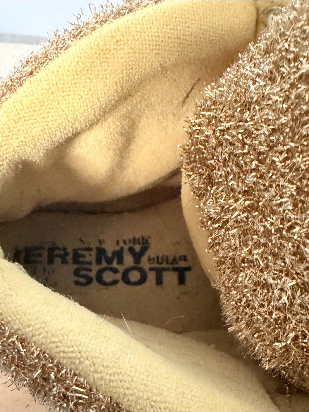 Rare Jeremy Scott x Adidas Originals “Gold Glitter Teddy” sneakers - Picture 11 of 11